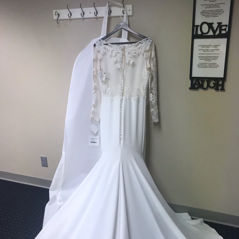 Designer PRONOVAIS  Rafaga wedding dress 2019